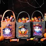 Spersonalizowany wiaderko na cukierki w kratkę z imieniem i nazwiskiem na Halloween dla dzieci