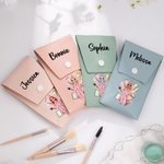 Personalisierte Cartoon Pyjama Mädchen Name Portable PU Leder Make-up Pinsel Tasche mit 8 Stück Pinsel Pyjama Party Brautjungfer Geburtstag Geschenk für Frauen