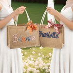 Borsa tote in iuta con nome ricamato e nastro Matrimonio, doccia nuziale, regalo di compleanno per le damigelle d'onore.