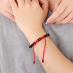 Personalizada delgada línea ajustable de acero inoxidable pulsera de cuerda trenzada con el nombre de cumpleaños Aniversario de regalo para la familia de amigos