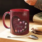 Personalisierte Vintage Herz Geburt Blume 11 oz Keramik Becher mit 1-12 Namen und Titel Geburtstag Weihnachten Geschenk für Mama Oma