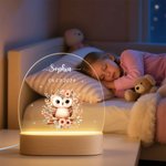Personalisiertes Bär Fuchs LED-Nachtlicht mit Niedlichem Tier Holzsockel und Namen Kinderzimmer Deko Baby Party Geburtstag Geschenk für Mädchen Jungen