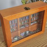 Bibliothèque miniature en bois personnalisée pour soulager l'anxiété avec texte et mini-livres Décoration de bibliothèque pour la maison Cadeau d'anniversaire pour les amoureux des livres