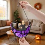 Spersonalizowana postać z kreskówki Halloween Widok z tyłu Księżyc Kształt Okno Wiszące Suncatcher z imionami Wystrój domu Halloween Prezent dla rodziny