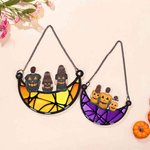 Spersonalizowana postać z kreskówki Halloween Widok z tyłu Księżyc Kształt Okno Wiszące Suncatcher z imionami Wystrój domu Halloween Prezent dla rodziny