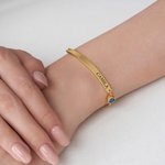 Bracciale personalizzato con nome inciso e pietra di nascita Gioielli minimalisti Regalo di San Valentino, compleanno, anniversario per la donna