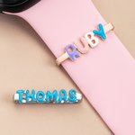 Personalisierte bunte 3D Emaille Blase Buchstabe Name Watch Band Charm dekorative Accessoires Geburtstag Geschenk für Freunde Familie