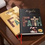 Gepersonaliseerde Sunflower Black Girl Bijbel Geloof A5 Notebook en Potloden Set met Naam Verjaardag Kerstcadeau voor Zwarte Christelijke Vrouw