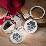 Gepersonaliseerde Schedel Sleutelhanger met Naam Halloween Cadeau voor Gothic Liefhebbers