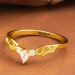 Personlig Gothic Bat Wings Ring med Födelsesten Vampyr Vintage Ringar Cool Punk Smycken Goth Tillbehör Bröllop Jubileum Present för Kvinnor