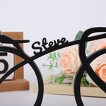 Ornamento personalizzato minimalista con stampa 3d della bicicletta e nome della scrivania, regalo di compleanno per uomini appassionati di ciclismo