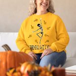 Spersonalizowana bluza Halloween Skeleton Pumpkin Candy z imieniem Prezent na Halloween dla rodziny i przyjaciół