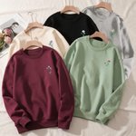 Henkilökohtainen Syntymä Flower Monivärinen huppari Pocket ja kirjailtu Initial All Season Daily Wear Syntymäpäivälahja perheen ystävä