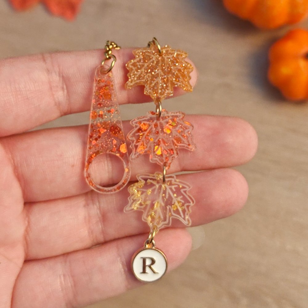 Personalized Fall Maple Leaf Glitter Acrylic Tumbler Charm with Letter Straw Accessories for Stanley Tumbler Birthday Anniversary Gift for Friend 5