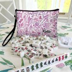Gepersonaliseerde Multicolor Mahjong Naam Linnen Handtas met Rits en Polsband Draagbaar Accessoire Mahjong Nacht Vakantiegeschenk voor Mahjong Liefhebbers