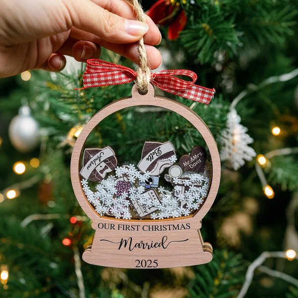 Personalized Our First Christmas Married Wooden Ornament with Name and Date Home Decor Christmas Gift for Couples