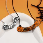 Collier Personnalisé avec Prénom en Tête de Mort Citrouille avec Revêtement Noir Cadeau de Toussaint pour Femmes et Filles