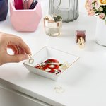 Chapeau de Père Noël Personnalisé Initiales Personnage Cartoon Céramique Plat à Bijoux avec Nom Anniversaire Noël Cadeau pour Femmes