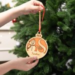 Personalisiertes Schneemann-Initiale Ornament aus Holz mit Schneeflocke Namen und Ripsband Weihnachtsbaumanhänger Weihnachtsgeschenk für Familie