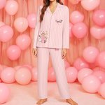 Personalisierte rosa gestreiften kosmetischen Pyjamas Set mit Namen täglichen Gebrauch Bachelorette Party Geburtstagsgeschenk für Frau Mädchen