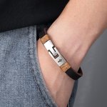 Croce d'epoca personalizzata Bracciale in vera pelle con testo inciso Gioielli religiosi Battesimo Regalo di compleanno per uomini cristiani