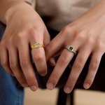 Bague de pierre de naissance carrée personnalisée Bijoux de fantaisie à porter au quotidien Cadeau d'anniversaire pour homme