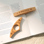 Porte-pages en Bois Personnalisé avec Fleur de Naissance et Nom Gravés Cadeau d Anniversaire pour Amateurs de Livres