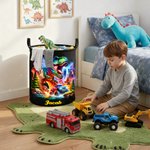 Spersonalizowany kosz na pranie Dinosaur Truck o dużej pojemności z imieniem Urodzinowy prezent świąteczny dla chłopców Miłośnicy ciężarówek z dinozaurami