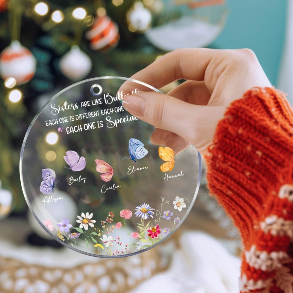 Gepersonaliseerd Kleurrijke Bloem 2-10 Vlinders Ontwerp Duidelijk Acryl Ornament met Namen Boom Decor Kerstcadeau voor Zussen Besties 2