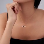 Collana personalizzata con zircone colibrì con pietra di nascita Gioielli delicati Regalo di compleanno e anniversario per le donne amanti dei colibrì