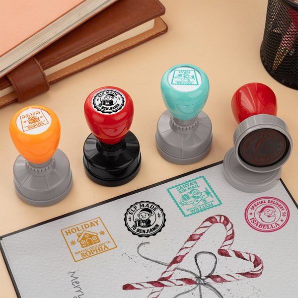Personalized Cute Santa Claus Gingerbread Man Christmas Theme Stamp with Name and Ink Gift Tag Decor Christmas Party Favors for Kids Family Friends
