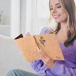 Taccuino ad anelli in pelle PU personalizzato con fiore nome e testo regalo di compleanno o festività per appassionati di scrittura