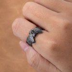 Personalizado Arte Marcial Cinturón Negro Dan Rayas Anillo con texto grabado Equipo Belt Raking Regalo para Karate BJJ Taekwondo Aikido Lover