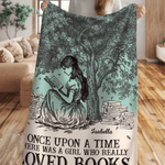 Personalisierte Toile De Jouy Stil Ein Mädchen, das wirklich liebte Bücher Cartoon-Charakter weiche Decke mit Namen Home Decor Geburtstagsgeschenk für Buchliebhaber