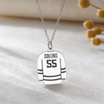 Henkilökohtainen Hockey Jersey riipus kaulakoru nimi ja numero Dainty korut syntymäpäivä joululahja jääkiekkoilija joukkuetoveri