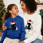 Sweat-shirt à Capuche Multicolore Personnalisé avec Motif Sapins Bonhommes de Neige Initiale et Nom Cadeau Noël pour Famille et Amis
