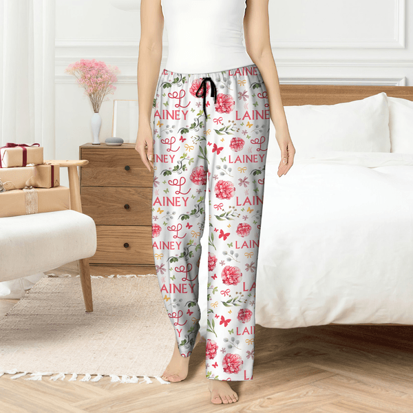 Pantaloni da pigiama personalizzati con fiori di nascita colorati, nome e iniziale: regalo di Natale per la famiglia e gli amici