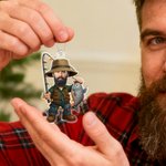 Personalised Fisherman Face Photo Acrylic Christmas Ornament Home Decor Christmas Gift for Male Fishing Enthusiasts