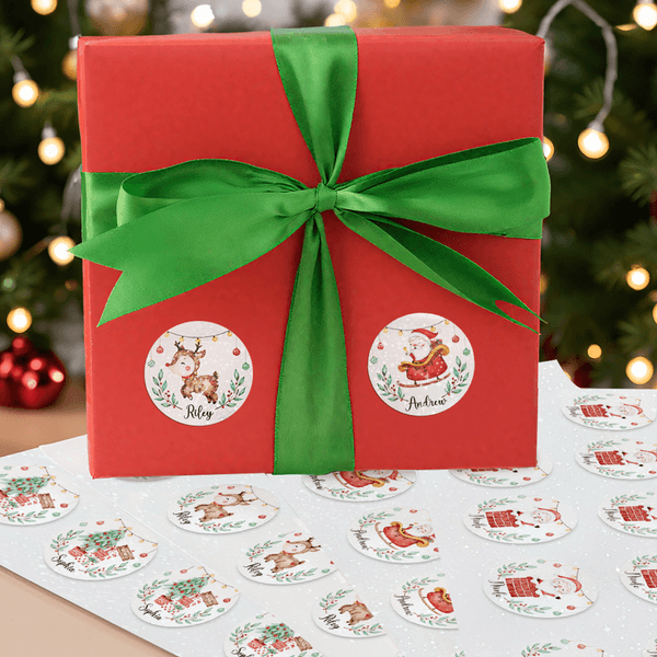 Personalizado Santa Deer impermeable pegatinas Nombre Etiquetas DIY Regalo Decoración Navidad Festival Fiesta Favores para la Familia Amigos
