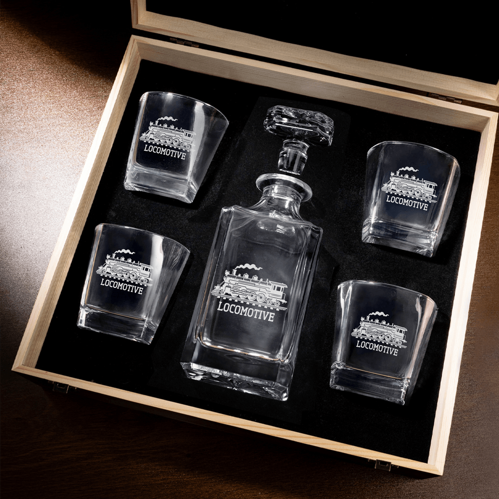 Personalised Locomotive Decanter Whiskey Decanter with Name Birthday Gift for Men Whiskey Lovers 9