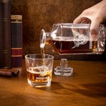 Decantador de whisky Highland Cow personalizado con texto y caja de madera Accesorio de bar Regalo de cumpleaños para hombres amantes del whisky