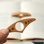 Porte-livres en bois avec nom gravé Cadeau de club de lecture pour les amoureux des livres