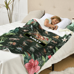 Coperta personalizzata floreale a tema dinosauro con nome, regalo di Natale e compleanno per bambini amanti dei dinosauri.