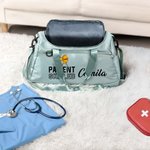 Gepersonaliseerde strik Stethoscoop grote naam Duffle Bag met schoenen compartiment en schouderband verjaardag geschenk voor arts verpleegkundige medisch personeel