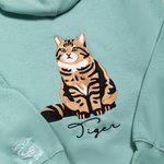 Personalized Colourful Embroidered Pet Photo T-shirt Sweatshirt Hoodie with 1-2 Names Pet Party Birthday Gift for Pet Lovers Owners