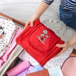 Henkilökohtainen Syntymä Kukka kukkakimppu nimi Multi-Compartment Toiletry Bag peili ja ripustettu koukku kannettava Travel Essential syntymäpäivälahja naisille