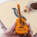 Personalized Wooden Guitar-Shaped Guitar Pick Holder with Engraved Text and 1-4 Picks Music Accessories Christmas Birthday Gift for Guitar Player