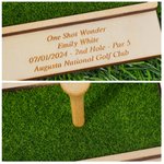 Gepersonaliseerde kunstmatige gras Golfbal Display Stand met tekst en Golf Tee Club Game Gift voor Golf liefhebbers