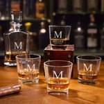 Henkilökohtainen Retro Seppele kaiverrettu Initial Whiskey Decanter lasit nimi syntymäpäivä joululahja miehille viskin ystäville