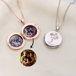 Personalizado 1-5 Nacimiento Flores Relicario Collar con nombre grabado y 2 fotos Dainty Joyería Aniversario Cumpleaños Regalo para las mujeres